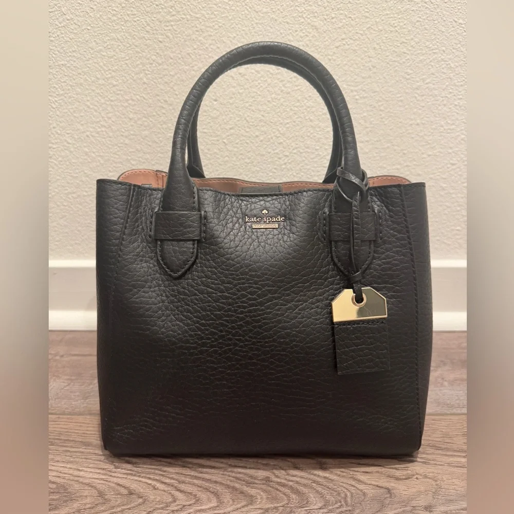 Kate Spade Carter Street Devlin Black Pebbled Leather Purse - Picture 4 of 11